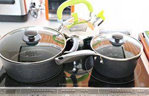 片手鍋などの調理器具